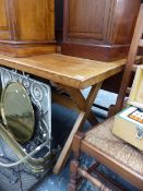 A VINTAGE PINE TAVERN TYPE TABLE.