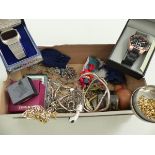 COLLECTABLES TO INCLUDE SILVER JEWELLERY, WATCHES ETC.