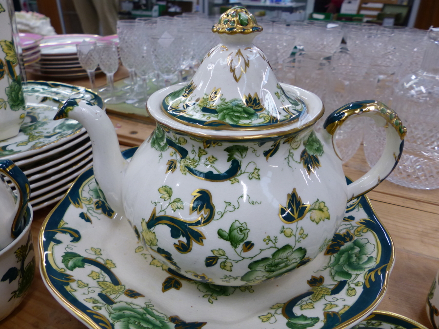 A MASONS IRON STONE CHARTREUSE PATTERN PART TEA AND DINNER SERVICE. - Image 19 of 40