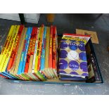 A BOX OF BEANO ANNUALS AND OTHER BOOKS.