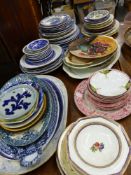 VARIOUS VICTORIAN DINNER PLATES ETC.