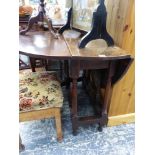 AN 18th C. SMALL OAK COTTAGE TABLE.