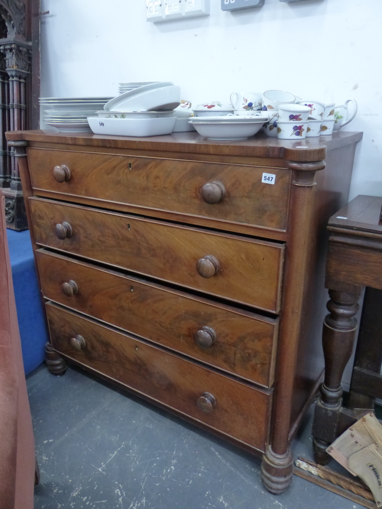 AN EARLY VICTORIAN MAHOGANY FOUR DRAWER CHEST.