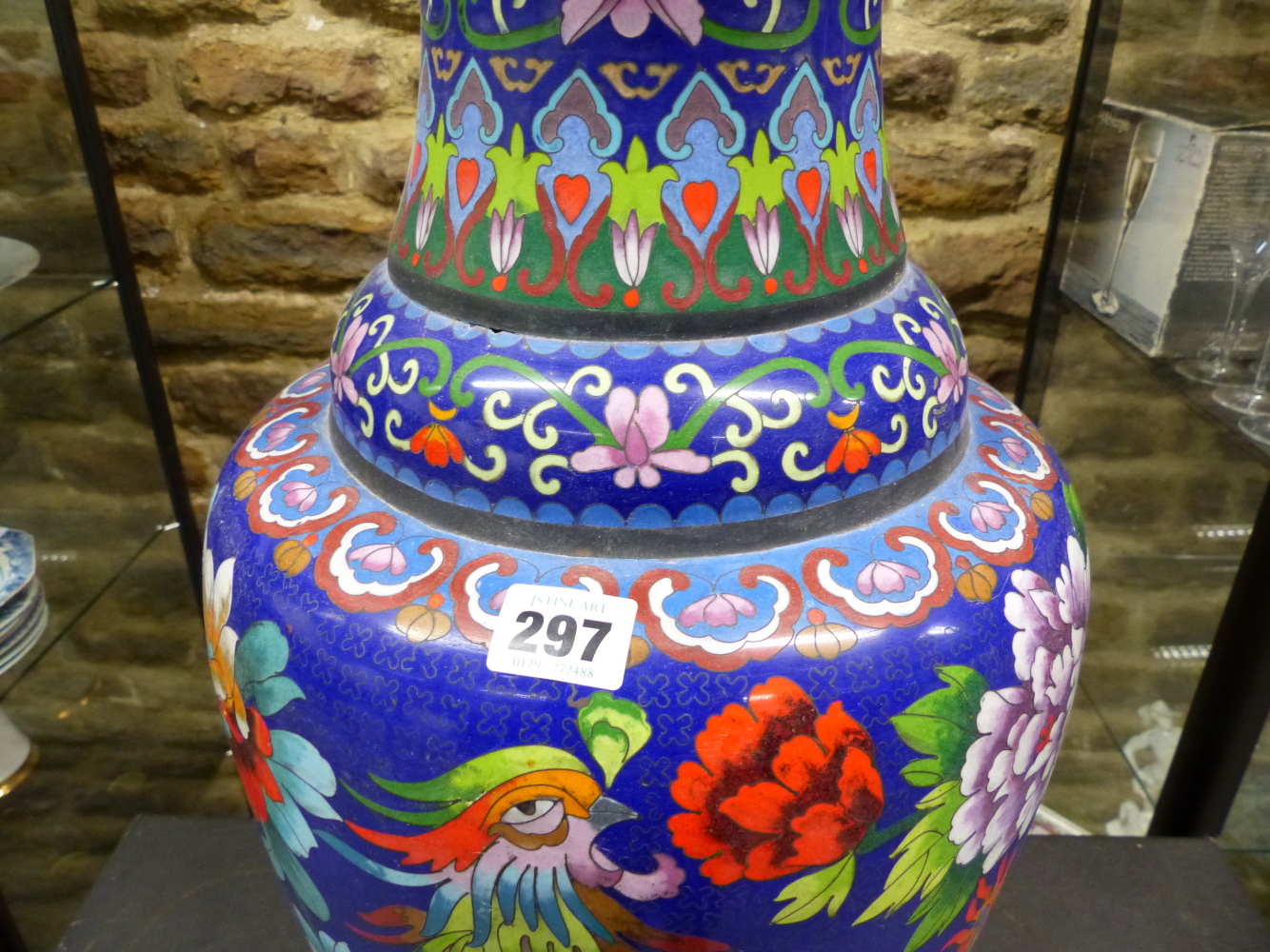 A CHINESE CLOISONNE ENAMEL BALUSTER VASE WORKED WITH TWO PHOENIX AMONGST PEONIES ON A DEEP BLUE - Image 5 of 9