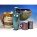 A COLLECTION OF FIVE STUDIO POTTERY WARES, TO INCLUDE: A PAIR OF SELBORNE POTTERY MUGS, A VICKY SHAW