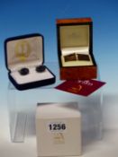 TWO PAIRS OF CASED CUFFLINKS CELEBRATING THE FLYING SCOTSMAN AND THE ROYAL SYDNEY YACHT SQUADRON