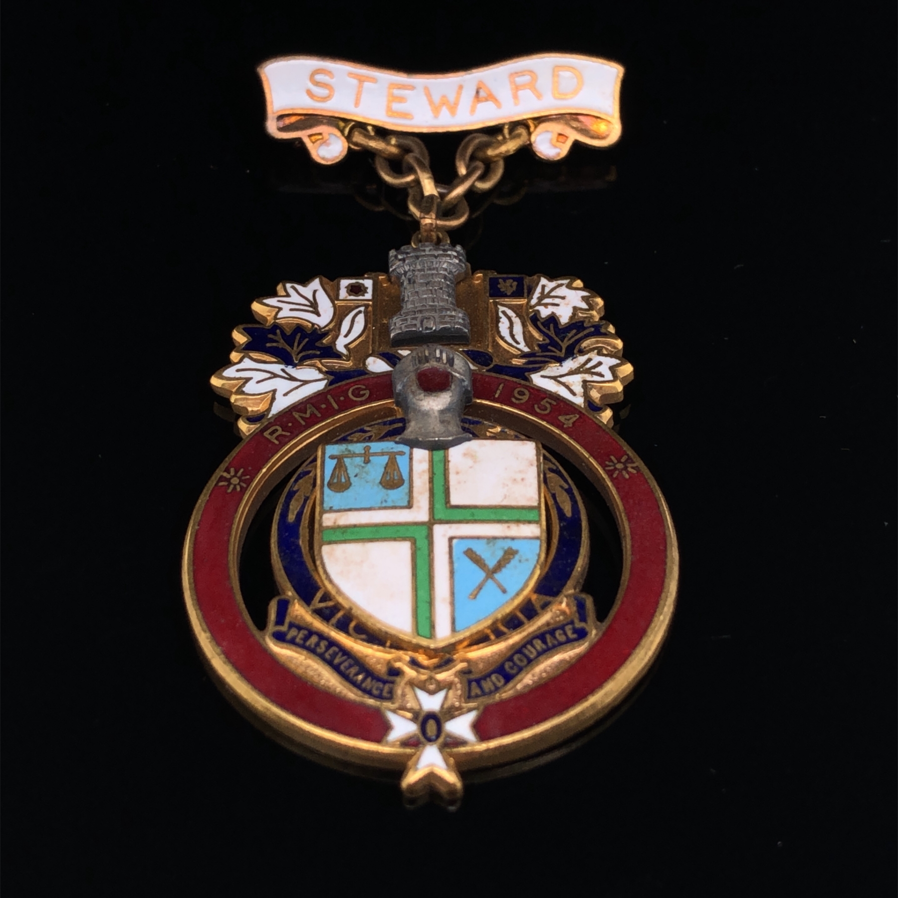 A HALLMARKED 9ct GOLD AND ENAMEL MAYORS MEDALLION, ENGRAVED WITH ENAMEL BANNERS 1951-54, AND FLOREAT - Image 11 of 11