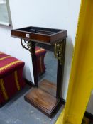 A MARBLE TOPPED REGENCY STYLE ROSEWOOD PIER TABLE, THE TOP SUPPORTED ON TWO GILT METAL BRACKETS