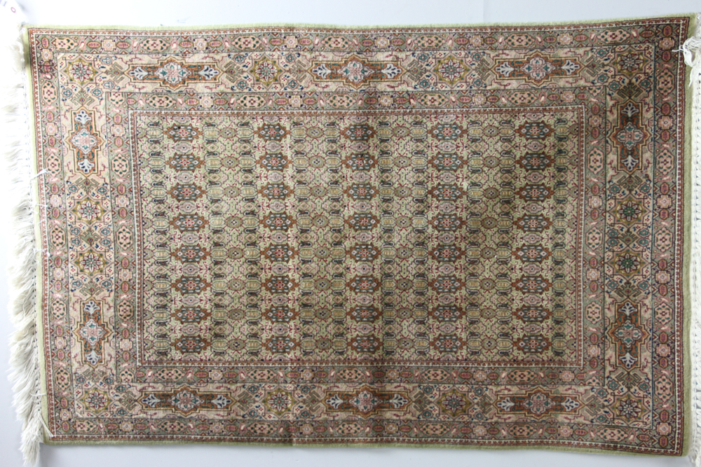 Fine antique Persian Tabriz rug, 4' 11" x 3' 5". Purchased from Safavieh Rug Company. Provenance: - Image 2 of 5