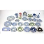 English Wedgwood collection, twenty-five (25) pieces total, including: dishes, clock, cups, vase,