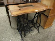 BRADBURY & CO LTD OLDHAM TREADLE CAST IRON SEWING MACHINE BASE