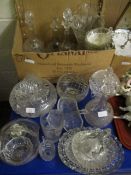 QUANTITY OF MIXED CUT GLASS WARES, BOWLS, DECANTERS, VASES ETC