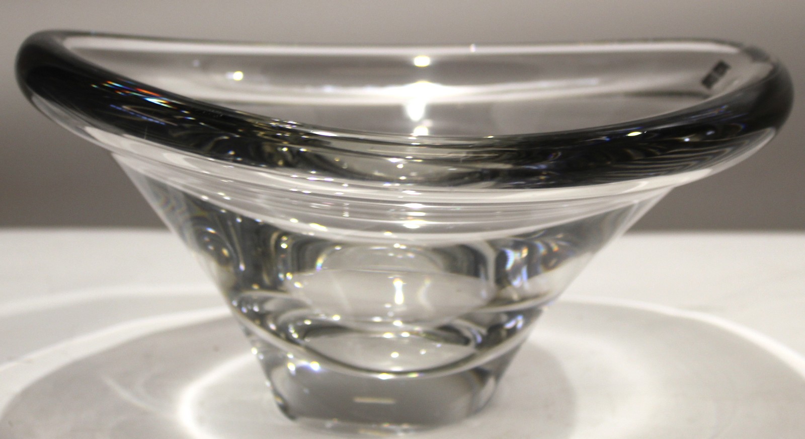 Large heavy Dartington glass shaped bowl^ 30cm diam - Image 2 of 3