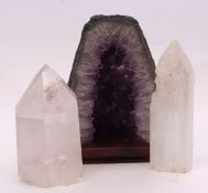 Large amethyst crystal mounted sculpture and two further agate/hardstone examples^ 24^ 24^ and