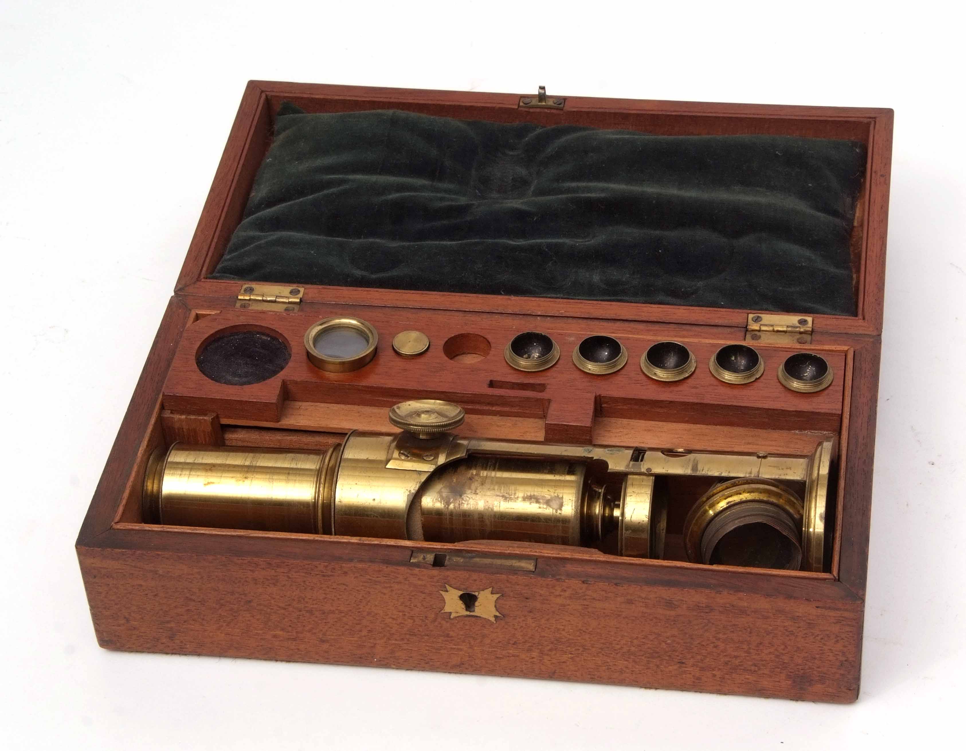 Mid-19th century mahogany cased drum microscope, unsigned, of typical lacquered brass construction - Image 2 of 3