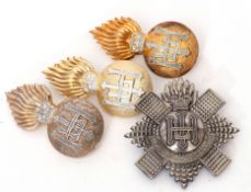 Group of Scottish modern cap badges containing two Highland Light Infantry badges, one bi-metal