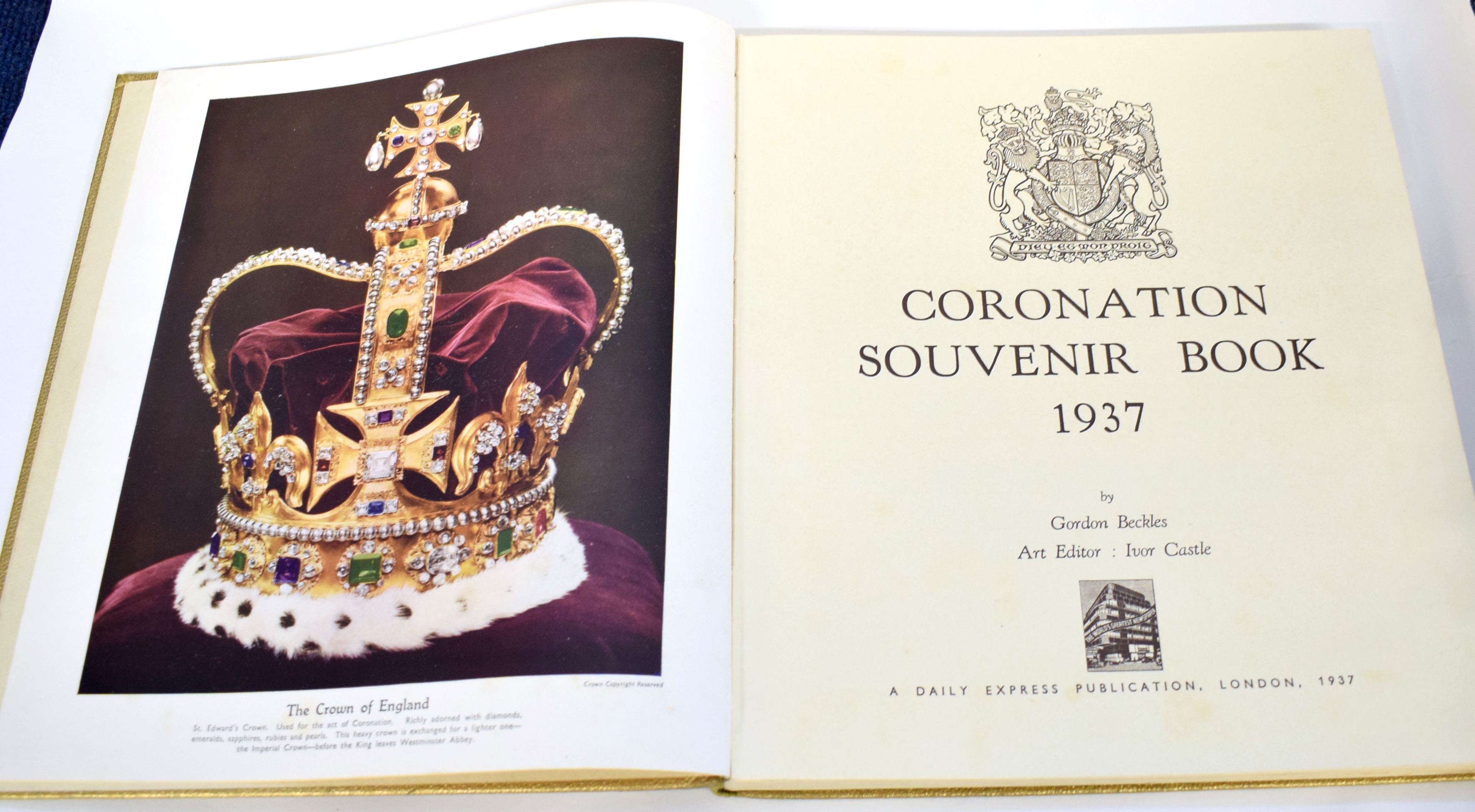 Coronation souvenir book for 1937 for George VI, published by The Daily Express - Image 2 of 4