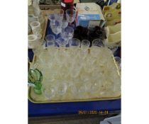 QUANTITY OF MIXED GLASS WARES ETC