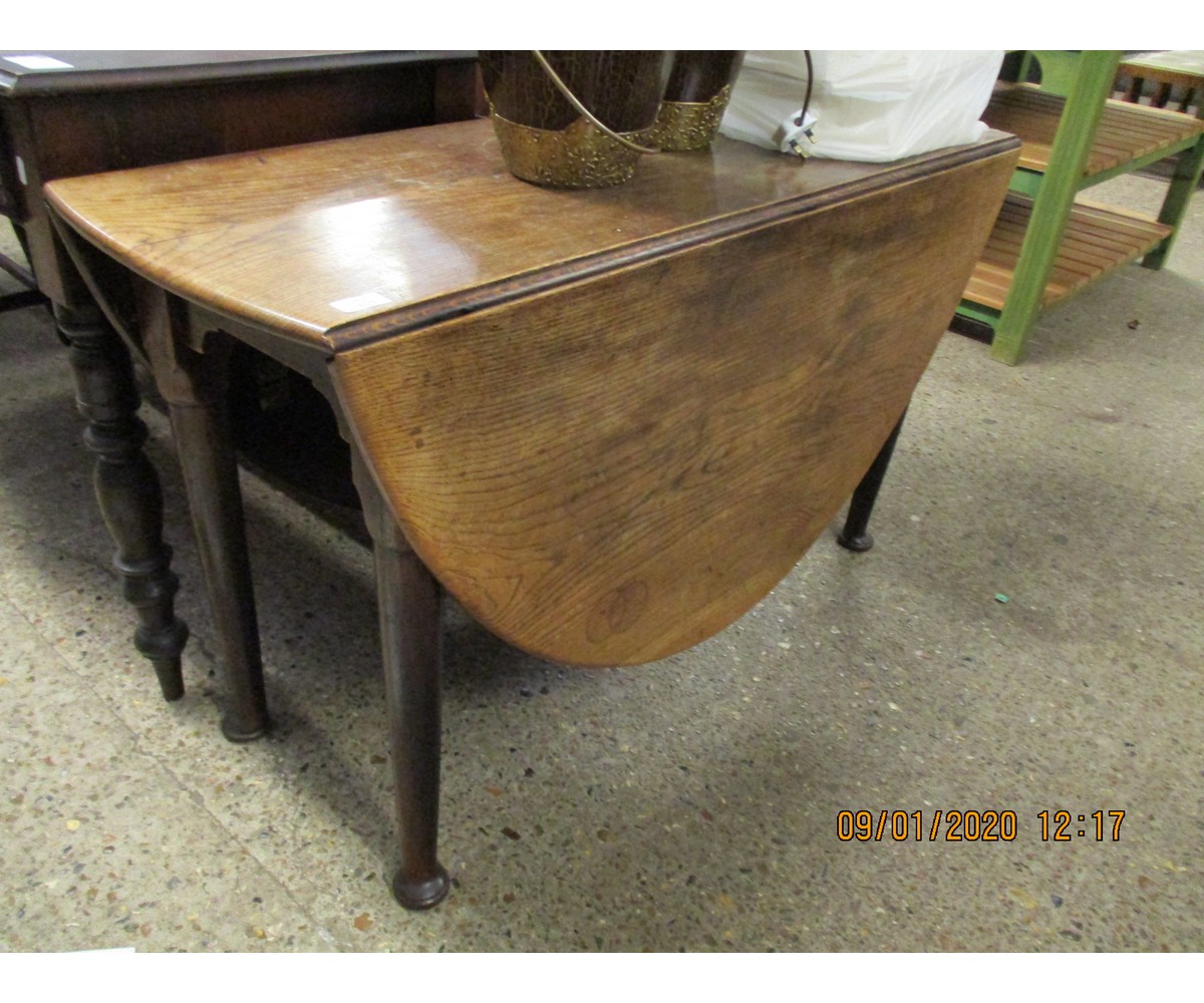 18TH CENTURY OAK CIRCULAR DROP LEAF TABLE ON PAD FEET (BEEN ADAPTED)