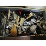 BOX OF MIXED SILVER PLATED AND STAINLESS STEEL CUTLERY