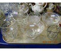 TRAY CONTAINING MIXED CUT GLASS BOWLS, JUGS ETC