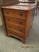 REPRODUCTION YEW WOOD BACHELOR’S TYPE CHEST WITH FOUR FULL WIDTH DRAWERS WITH RINGLET HANDLES