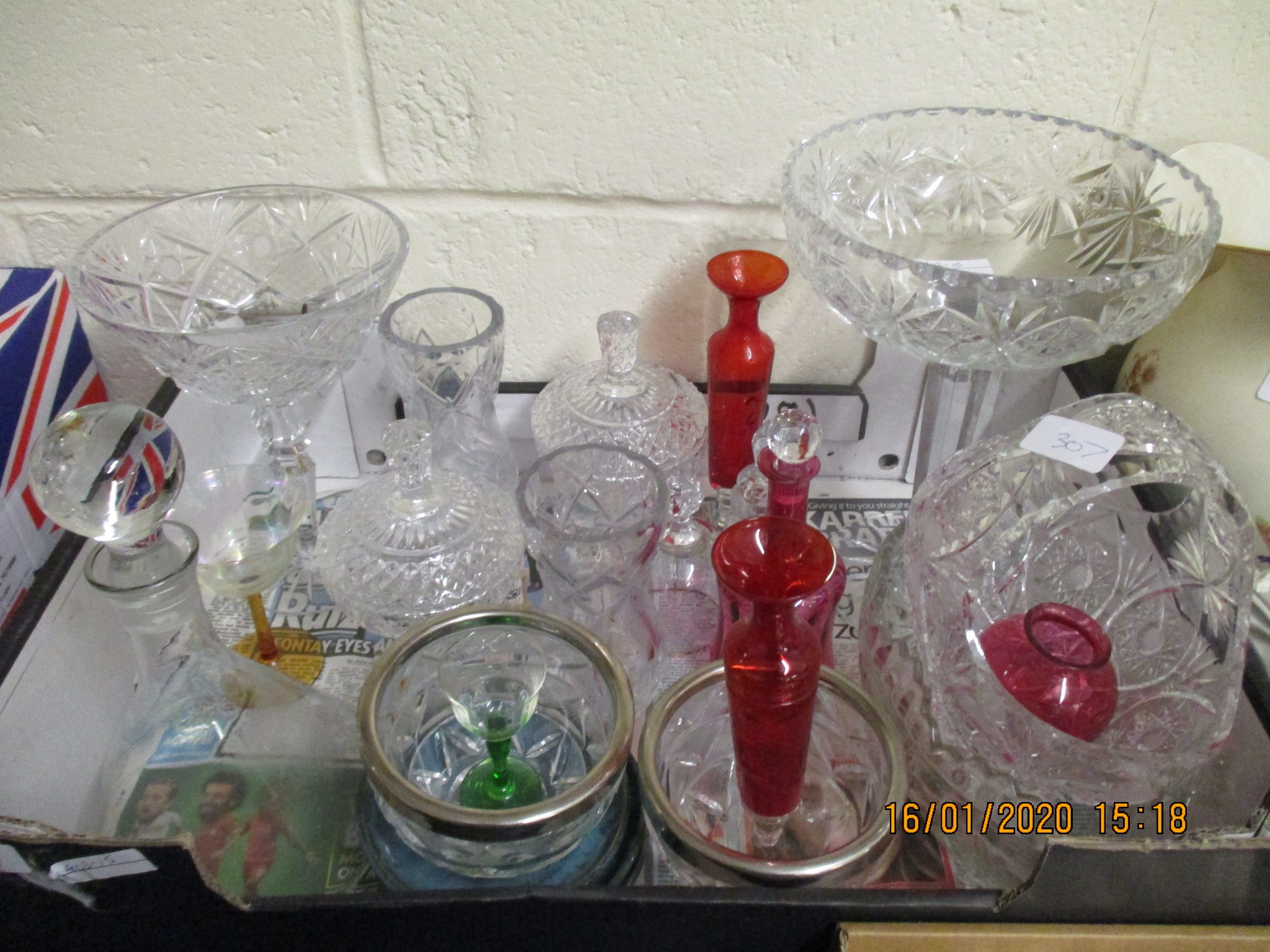 BOX CONTAINING MIXED GLASS WARES, PEDESTAL BOWL, CRANBERRY SMALL GLASS DECANTER, SILVER PLATED