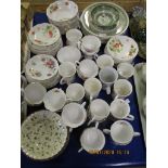 MIXED LOT OF QUEENS CHINA, CUPS, SAUCERS ETC