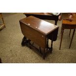 MID-20TH CENTURY OAK FRAMED DROP LEAF GATE LEG TABLE