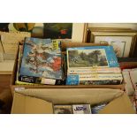 BOX CONTAINING MIXED VINTAGE JIGSAWS ETC