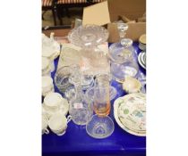 MIXED LOT OF GLASS WARES, CAKE STANDS, DECANTERS ETC