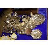 QUANTITY OF SILVER PLATED WARES TO INCLUDE COFFEE POT, HOT WATER JUG, FIVE PIECE TEA SET, BOWLS,