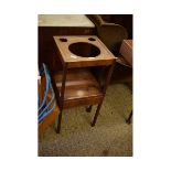 GEORGIAN MAHOGANY WASH STAND WITH SINGLE DRAWER