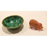 Green quartz dish and quartz model of a piglet (2)