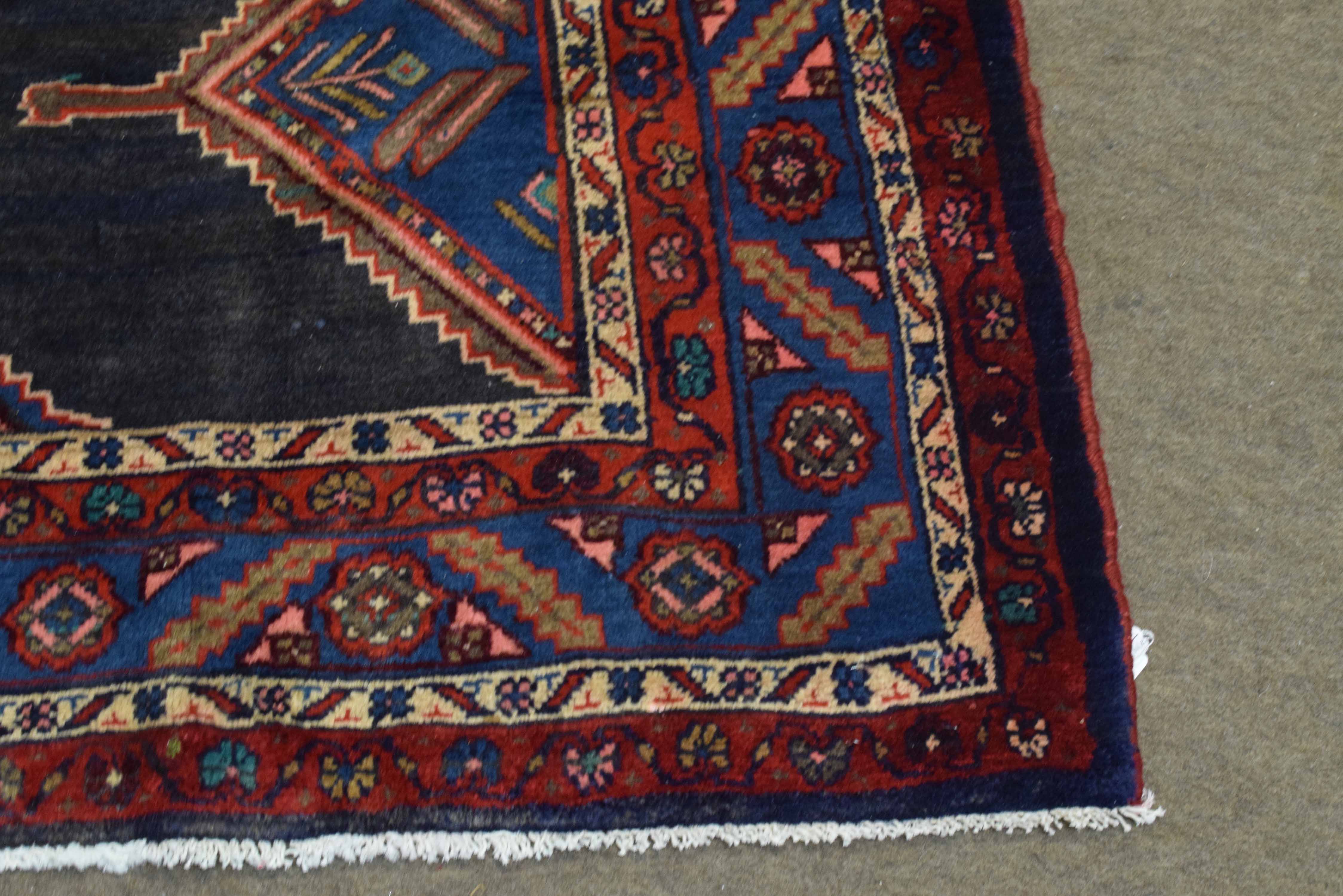 Araak carpet, 2.82m x 1.65m - Image 2 of 3