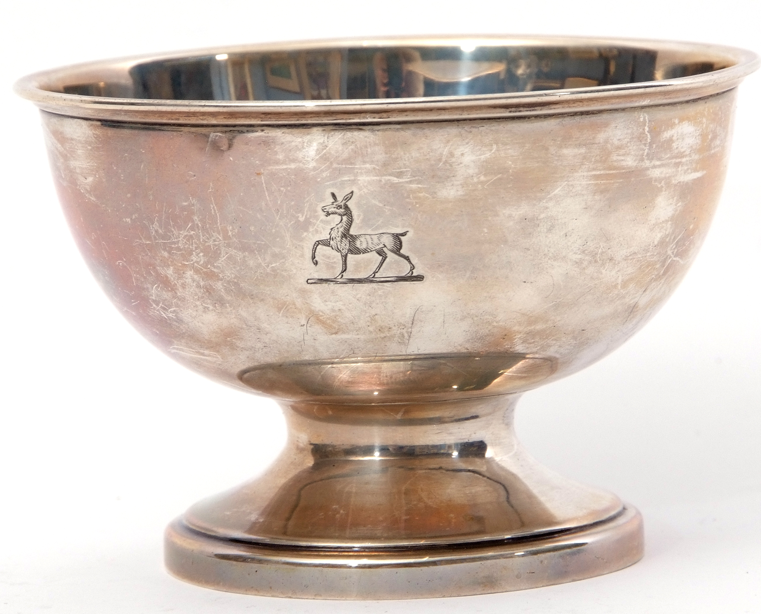 Edward VII pedestal sugar bowl of plain circular form, Sheffield 1909 by James Deakin & Sons, 11.5cm