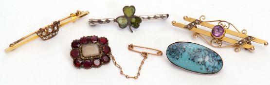 Mixed Lot: 9ct stamped Naval bar brooch set with small seed pearls, antique gold amethyst and seed