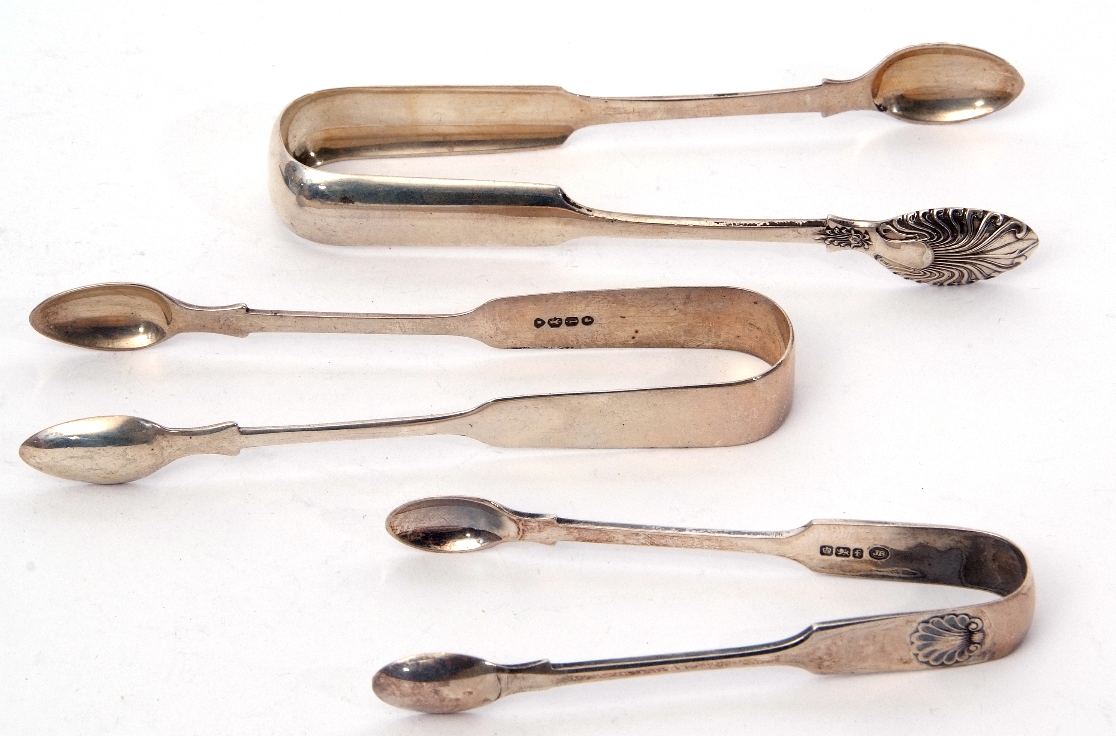 Large pair of Victorian Scottish silver sugar tongs in Fiddle pattern with shell bowls, Glasgow