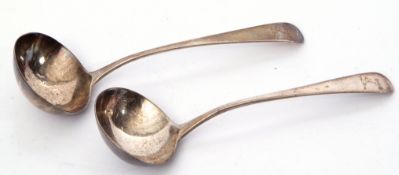 Pair of George III sauce ladles in Old English pattern with oval bowls, London 1796 by George