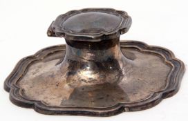 George V silver encased capstan inkwell, the base of shaped square design with wavy edge, the hinged