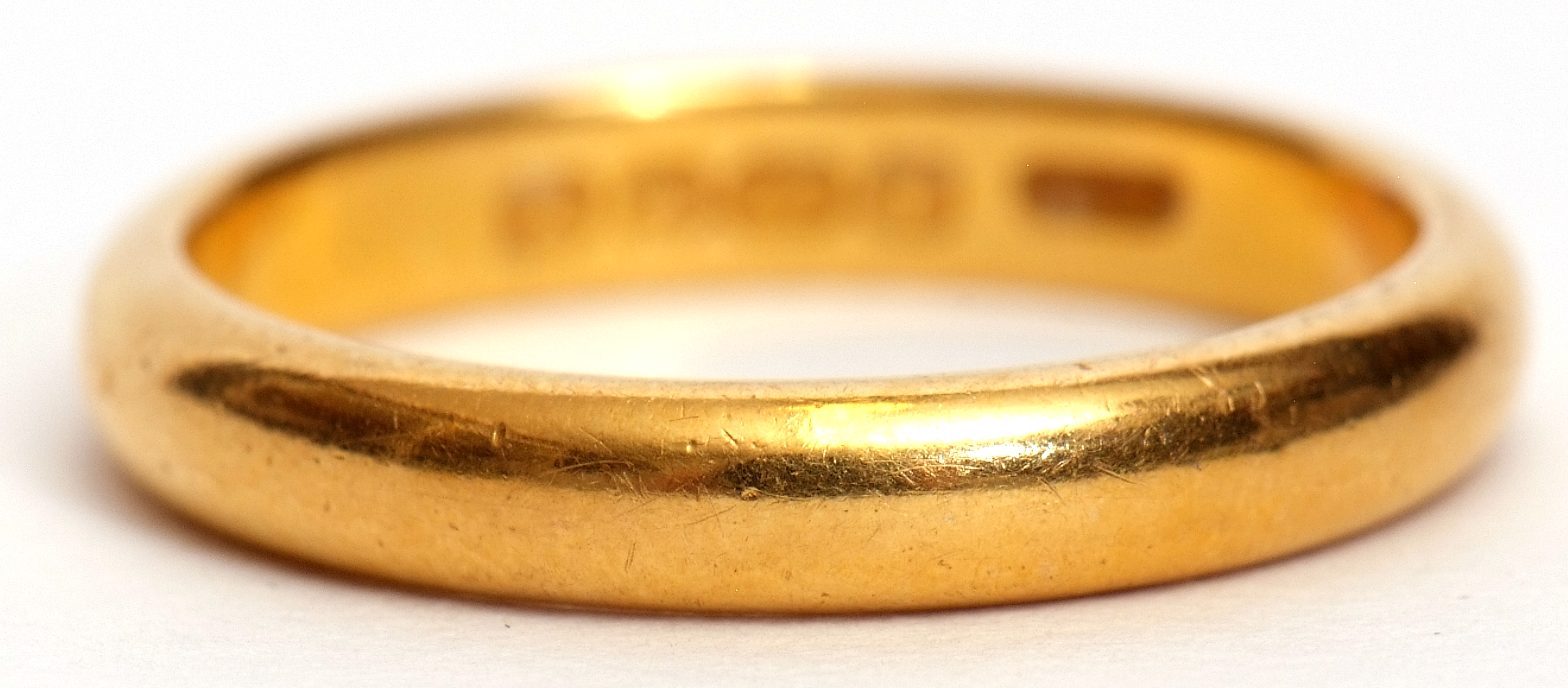 22ct gold plain polished wedding ring, hallmarked Birmingham 1936, 5.9gms, size R