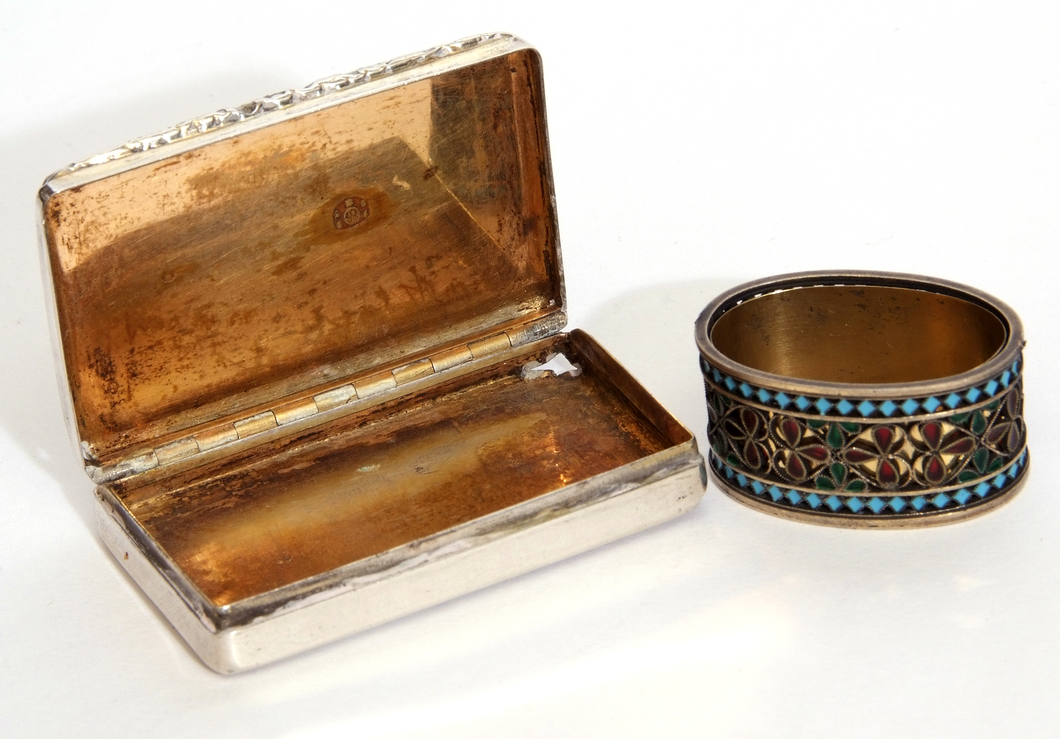 Late 19th/early 20th century Austro-Hungarian snuff box of rectangular form, the lid with chased - Image 3 of 3