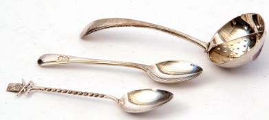 Mixed Lot: Old English pattern small straining spoon, London 1929, hallmarked silver shooting finial