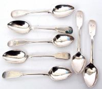 Group of six Victorian Newcastle tea spoons in Fiddle pattern, various dates and makers (6)