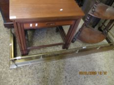 BRASS EXTENDABLE FENDER WITH RAIL TOP