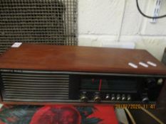 TEAK FRAMED ROBERTS RADIO