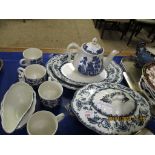 MIXED LOT OF BLUE AND WHITE PRINTED DINNER WARES ETC