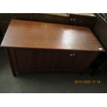 TEAK FRAMED LIFT UP TOP STORAGE BOX