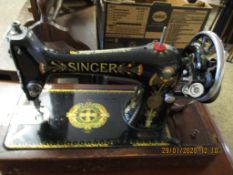 CASED DOME TOP SINGER SEWING MACHINE