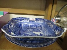 SPODE ITALIAN BLUE AND WHITE SQUARE FORMED BOWL AND A FURTHER BLUE AND WHITE PLATE